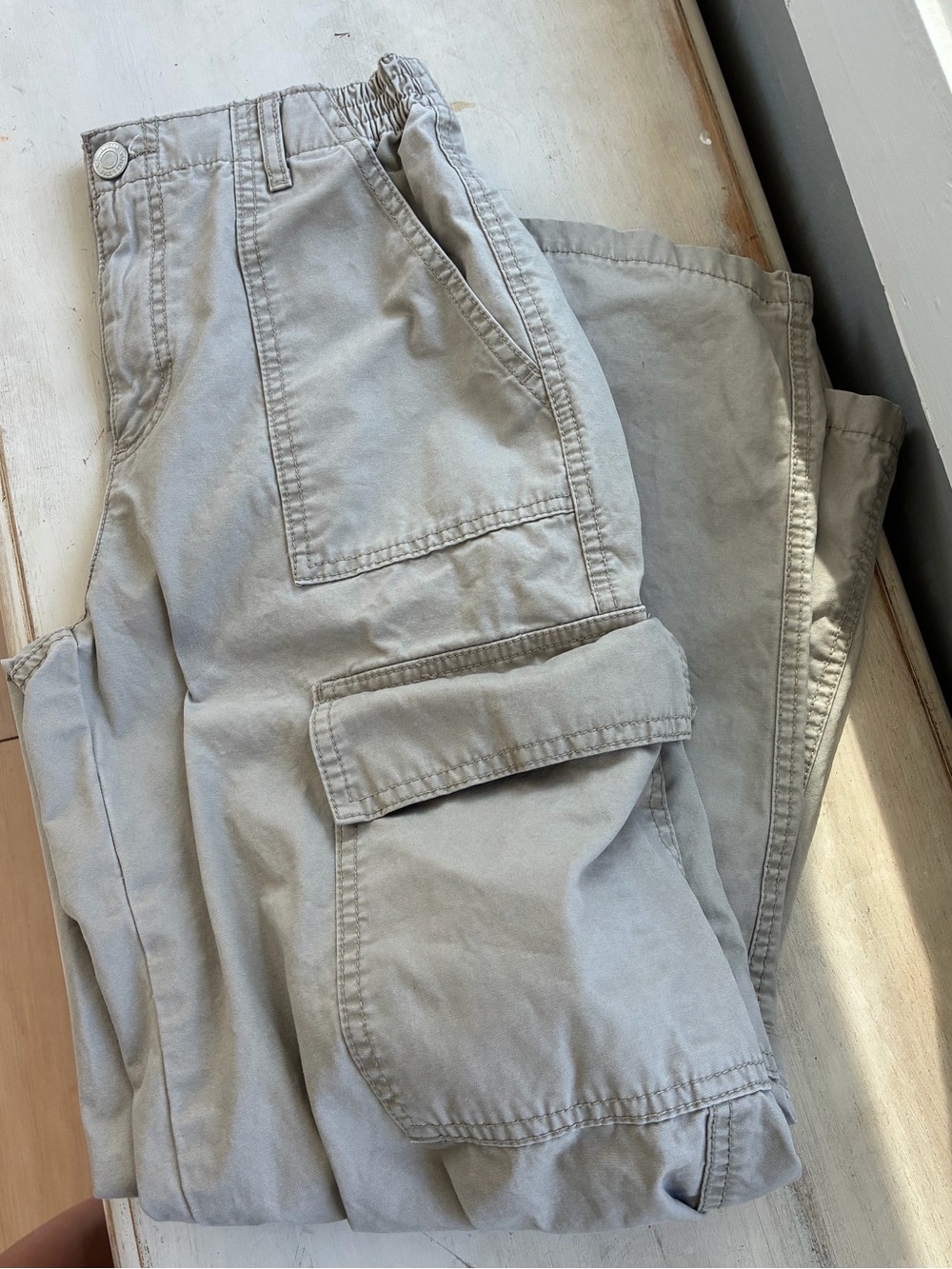 Small cargo pants